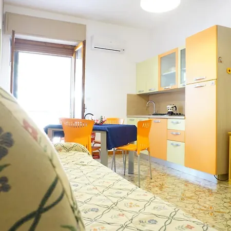 L'angolo Di Ines E Greta- Relax, Mare E Parcheggio *