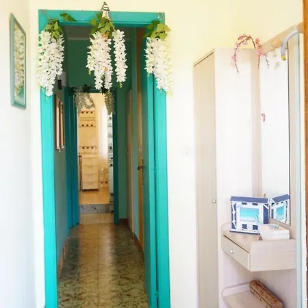 L'angolo Di Ines E Greta- Relax, Mare E Parcheggio Apartamento